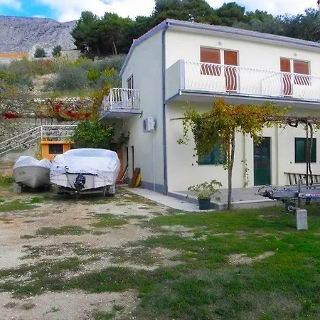 Apartment In With Sea View, Balcony, Air Conditioning, Wi-fi Duce