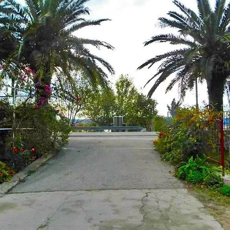 In With Sea View, Balcony, Air Conditioning, Wi-fi Duce